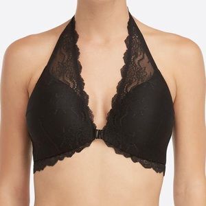 Spanx Black Undie-tectable Four Way Wireless Bra